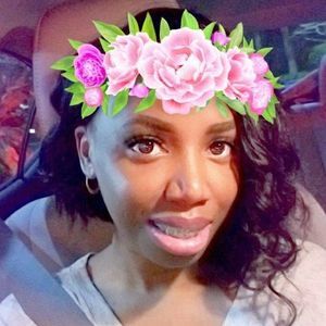 Meet your Posher, Gina